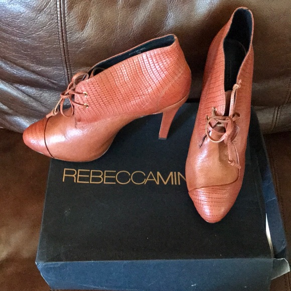 Chestnut (rust) leather high heel bootie size 9 - Picture 4 of 4